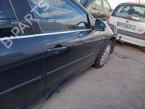 right-front-door-renault-laguna-iii-grandtour-kt01-2007-2008-2009-2010-2011-2012-2013-2014-2015-31817756 main image