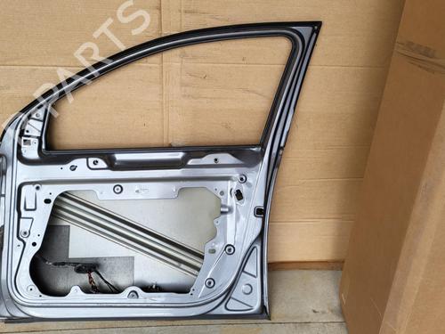 Used Right front door VW GOLF VI (5K1) 1.6 TDI (105 hp) 27025058