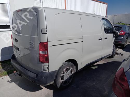 Third brake light CITROËN JUMPY III Van (V_) 2.0 BlueHDi 120 | BP30675475L11  - Image 5