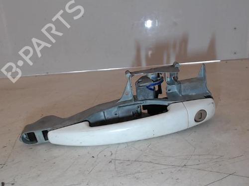 Used Front left exterior door handle PEUGEOT 208 I (CA_, CC_) 1.2 VTI 82 (82 hp) 27015404