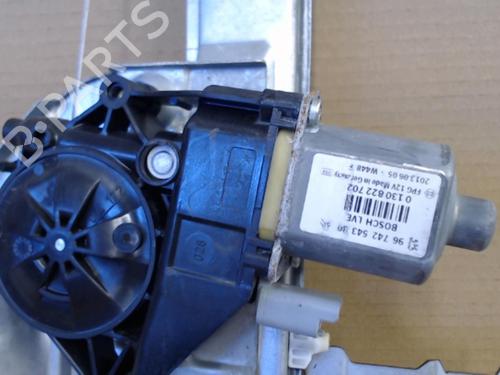 Front right window mechanism PEUGEOT 208 I (CA_, CC_) 1.4 HDi | BP27015329C23