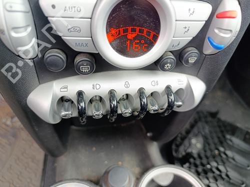 Venstre Foran elrute bryter Venstre Foran elrute bryter MINI MINI CLUBMAN (R55) Cooper D (109 hp) 36544575 36544575