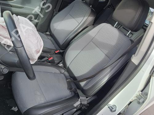 BP30413132C15 main image