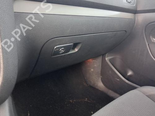 Porta-luvas Porta-luvas VW GOLF V (1K1) [2003-2010] 33701253 33701253