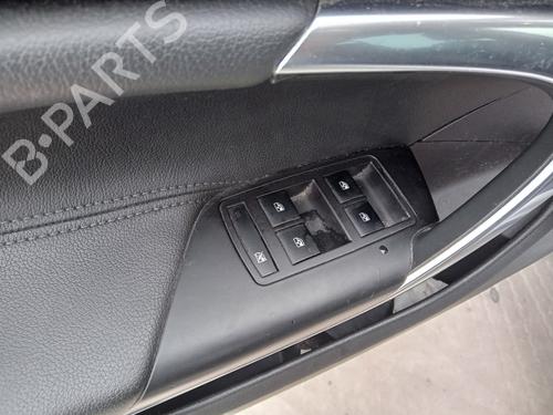 Used Left front window switch OPEL INSIGNIA A Sports Tourer (G09) 2.0 CDTI (35) (110 hp) 29851621