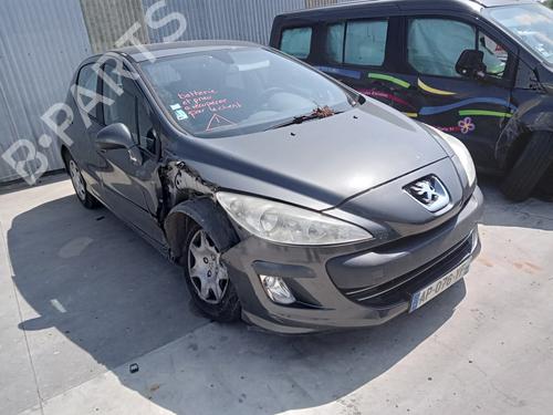 Used Front wiper motor PEUGEOT 308 I (4A_, 4C_) 1.6 HDi (109 hp) 27016595