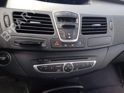 Used Warning switch RENAULT LAGUNA III Grandtour (KT0/1) 2.0 dCi (KT01, KT08, KT09, KT0K, KT12, KT1D, KT1W) (150 hp) 28609465