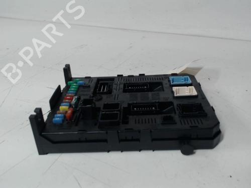 Fuse box CITROËN C4 I (LC_) 2.0 16V | BP30884125E1 - Image 3