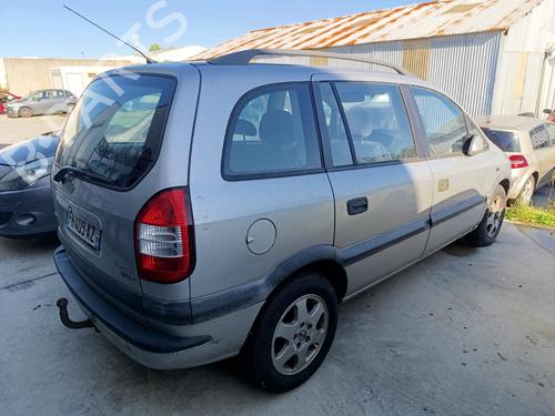 right-taillight-opel-zafira-a-mpv-t98-1999-2000-2001-2002-2003-2004-2005-2006-40251394 main image
