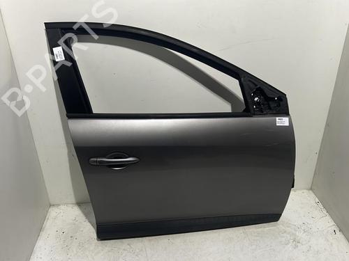 Used Right front door RENAULT MEGANE III Grandtour (KZ0/1) 1.5 dCi (KZ09, KZ0D, KZ1G, KZ29, KZ14, KZ1W, KZ10, KZ1F,... (110 hp) 27013300