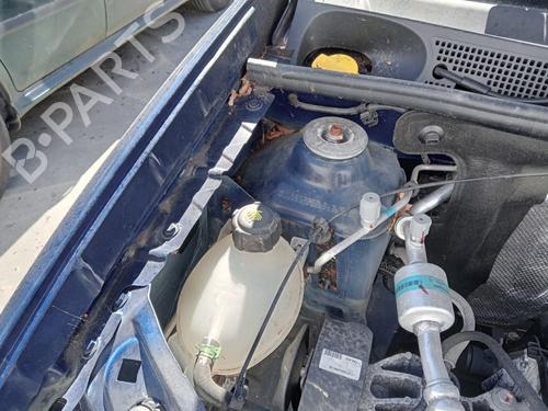 Used Windscreen washer tank Windscreen washer tank DACIA SANDERO II 1.0 SCe 75 (B8JC, B8JD, B8NC) (73 hp) 33546590 33546590