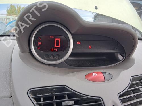 Used Warning switch RENAULT TWINGO II (CN0_) 1.2 16V (CN04, CN0B) (75 hp) 30149492