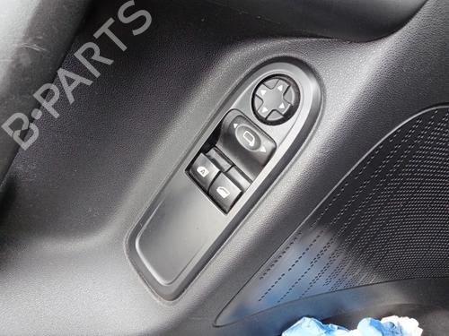 BP29898773I27 main image