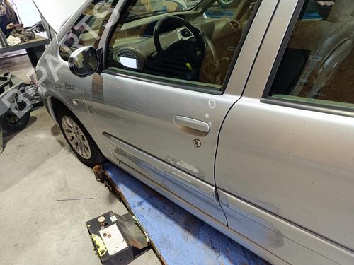 Used Left front door Left front door CITROËN XSARA PICASSO (N68) 2.0 HDi (90 hp) 39725717 39725717