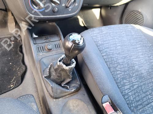 Used Gear lever Gear lever OPEL CORSA C (X01) 1.2 (F08, F68) (75 hp) 40122494 40122494