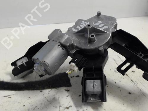 Used Rear wiper motor PEUGEOT 308 SW II (LC_, LJ_, LR_, LX_, L4_) 1.5 BlueHDi 100 (102 hp) 27009688
