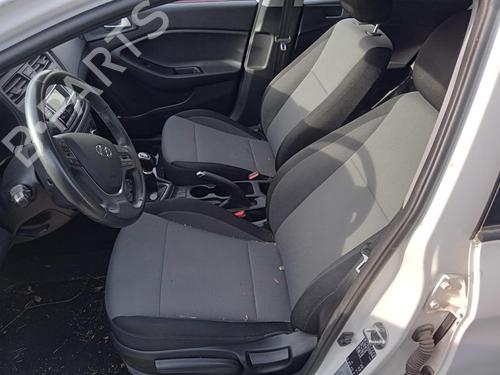 Used Right front seat HYUNDAI i20 II (GB, IB) 1.2 (84 hp) 27018211