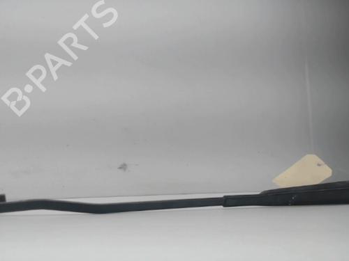 Used Front windshield wiper arm RENAULT KANGOO Express (FW0/1_) 1.5 dCi 90 (FW0G, FW05, FW08, FW11) (90 hp) 27015037