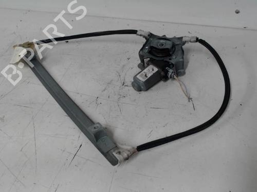 Alzavetro anteriore sinistro RENAULT CLIO II (BB_, CB_) 1.5 dCi (B/CB07) (65 hp) 30876930