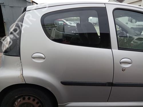 rear-right-exterior-door-handle-citroen-c1-pm_-pn_-2005-2006-2007-2008-2009-2010-2011-2012-2013-2014-40121894 main image