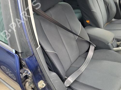 Højre fortil seleforstrammer RENAULT MEGANE II Estate (KM0/1_) 1.9 dCi (KMRG, KM1G, KM0G, KM2C) (120 hp) 27013820