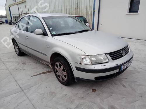 Used Hood VW PASSAT B3/B4 (3A2, 35I) 1.9 TDI (90 hp) 26997497