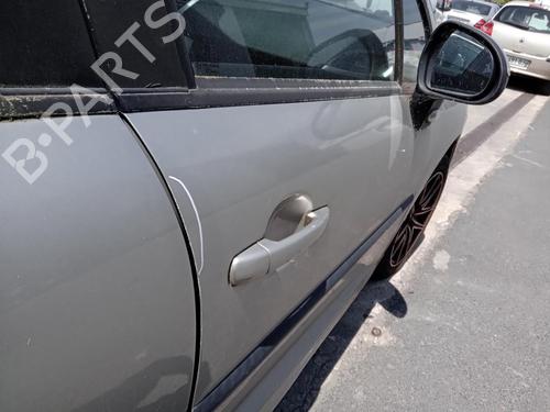 Used Right front door PEUGEOT 207 SW (WK_) 1.6 HDi (109 hp) 27015788