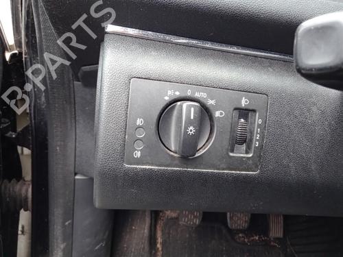 Used Headlight switch MERCEDES-BENZ B-CLASS Sports Tourer (W245) B 180 CDI (245.207) (109 hp) 26982105