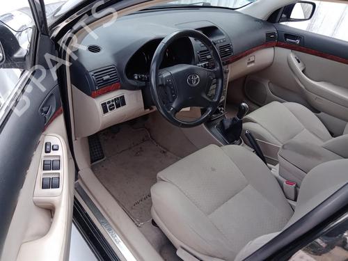 Venstre bak invendig håndtak TOYOTA AVENSIS (_T25_) 1.8 VVT-i (ZZT251_, ZZT251R) (129 hp) 26981951