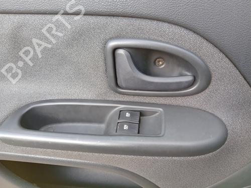 Venstre fortil elrude kontakt RENAULT CLIO II (BB_, CB_) 1.5 dCi (B/CB07) (65 hp) 31824957