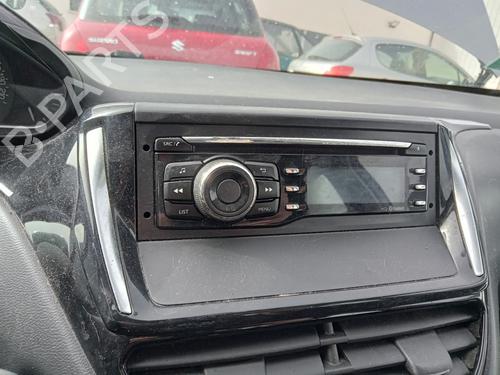 Used Radio PEUGEOT 208 I (CA_, CC_) 1.2 VTI 82 (82 hp) 32864549