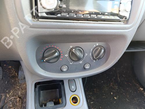 Used Climate control Climate control 38511210 38511210