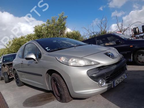 Used Front wiper motor PEUGEOT 207 (WA_, WC_) 1.4 16V (88 hp) 26987218