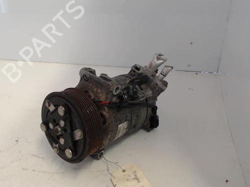 Used AC compressor AC compressor RENAULT MEGANE IV Hatchback (B9A/M/N_) 1.6 dCi 130 (B9A4) (130 hp) 27006857 27006857