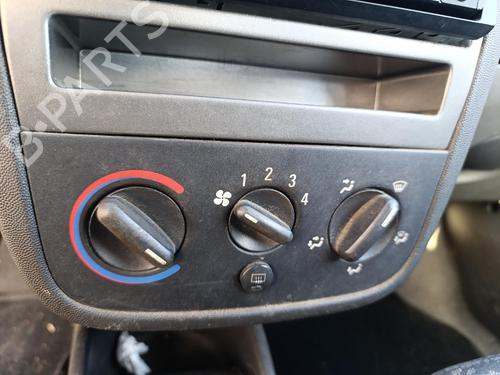 Climate control OPEL CORSA C (X01) 1.2 (F08, F68) | BP40122449I5 - Image 1