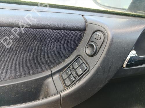 Used Left front window switch Left front window switch OPEL ZAFIRA A MPV (T98) 2.0 DTI 16V (F75) (101 hp) 40251464 40251464