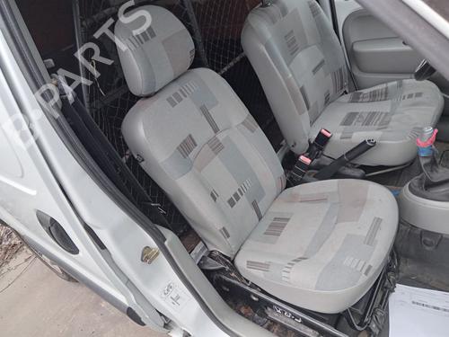 Parkbremsarm/handtak RENAULT KANGOO Express (FC0/1_) 1.5 dCi (FC07, FC1R) (65 hp) 31718292