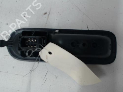 Used Right front window switch Right front window switch RENAULT CLIO III (BR0/1, CR0/1) 1.5 dCi (BR17, CR17) (86 hp) 30689831 30689831