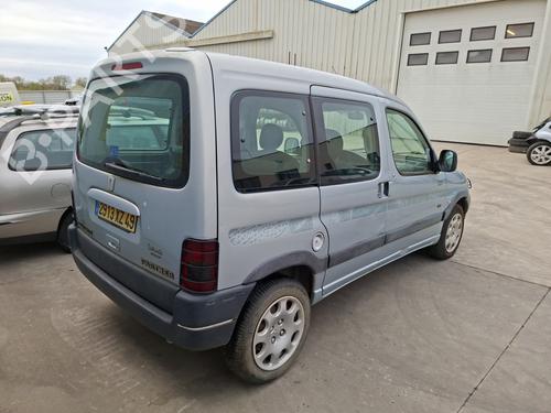 rear-right-door-window-peugeot-partner-mpv-5_-g_-1996-33725113 main image
