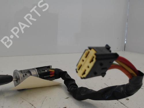 Used Ignition barrel DACIA SANDERO 1.2 16V (75 hp) 26983151