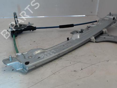 Used Rear right window mechanism PEUGEOT 208 I (CA_, CC_) 1.2 VTI 82 (82 hp) 27006420