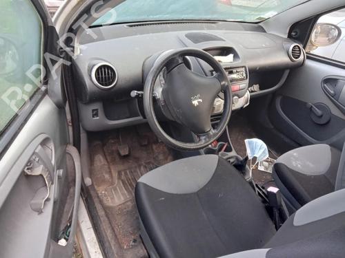 Front left window mechanism PEUGEOT 107 (PM_, PN_) 1.0 | BP27002319C22 