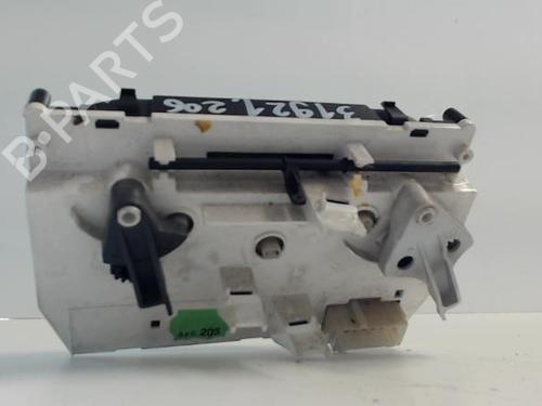 Climate control PEUGEOT 206 Hatchback (2A/C) 1.4 i | BP27015986I5 
