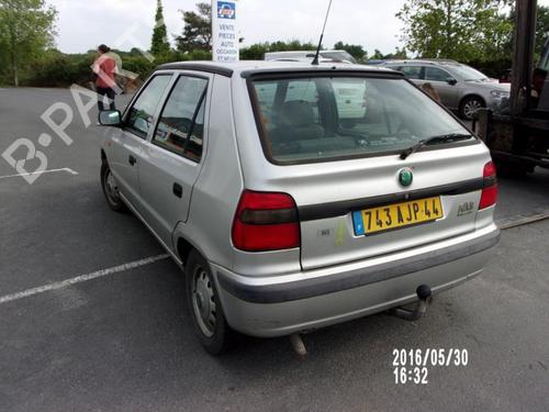 Right mirror SKODA FELICIA II (6U1) 1.9 D | BP26984061C27 