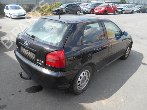 Venstre foran invendig håndtak AUDI A3 (8L1) 1.9 TDI | BP27022500I13 