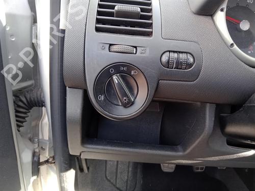 Used Headlight switch Headlight switch VW POLO (6N2) 1.4 (60 hp) 26994406 26994406