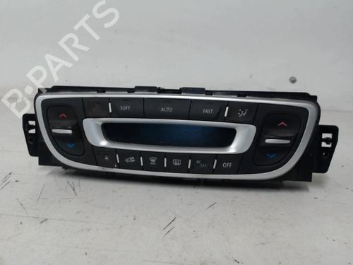 Used Climate control Climate control RENAULT MEGANE III Grandtour (KZ0/1) 1.5 dCi (KZ09, KZ0D, KZ1G, KZ29, KZ14, KZ1W, KZ10, KZ1F,... (110 hp) 33041810 33041810