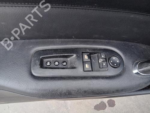 Used Left front window switch PEUGEOT 407 Coupe (6C_) 2.7 HDi (204 hp) 30461795