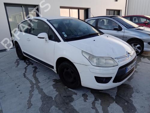 Used Windscreen washer tank CITROËN C4 Coupe (LA_) 1.6 HDi (109 hp) 26993690