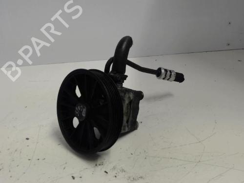 Used Steering pump VOLVO V70 II (285) D5 (163 hp) 30153799